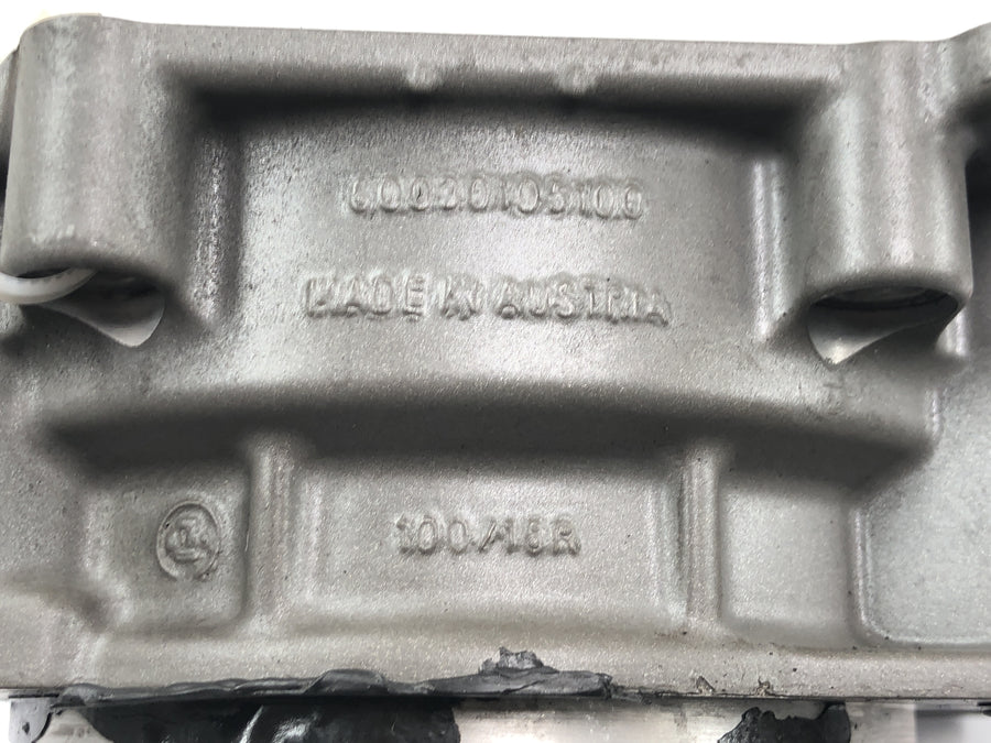 KTM 950 Adventure LC8 [2004] - Cylinder with rear piston