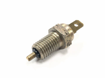 Triumph Speedmaster 900 [2003] - Neutral switch idle switch
