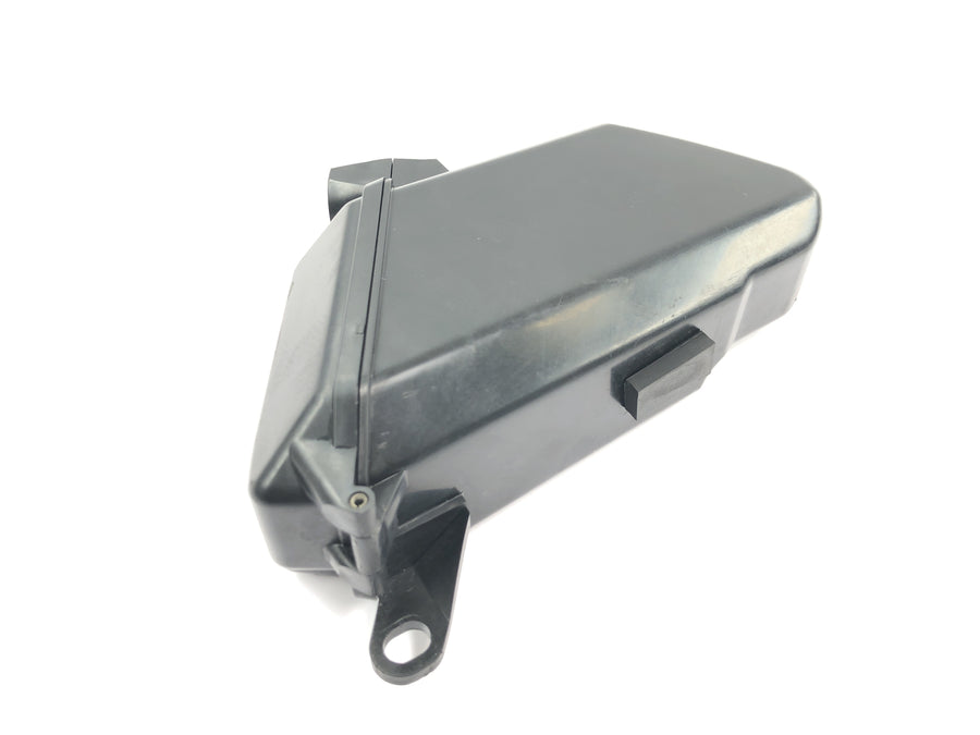 Honda CBR 600 RR PC37 [2004] - Tool compartment storage compartment