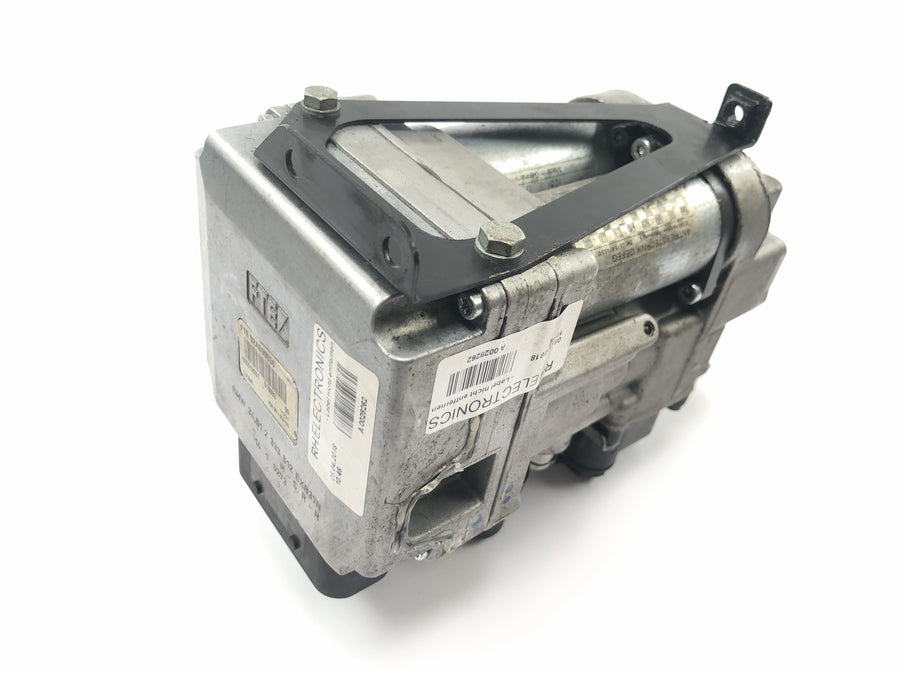BMW R 1150 R R21 [2001] - ABS hydraulic unit brake modulator control unit block module