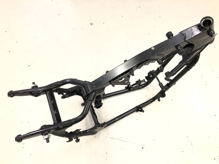 Triumph Speedmaster 900 [2003] - Frame main frame with papers