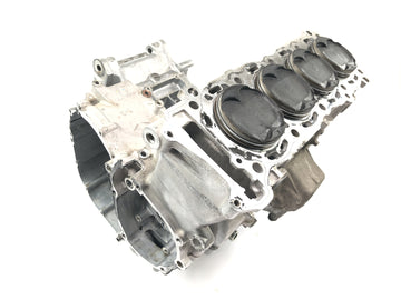 Suzuki GSX R 1000 WVB6 K6 [2006] - Engine block crankcase cylinder housing with piston