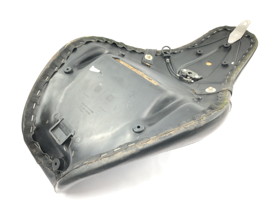 Triumph Speedmaster 900 [2003] - Seat cushion