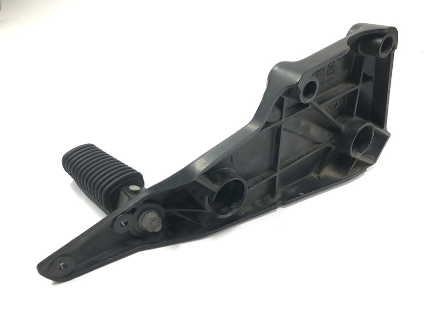 BMW K 1100 RS [1994] - Footrest system footrest holder on the left