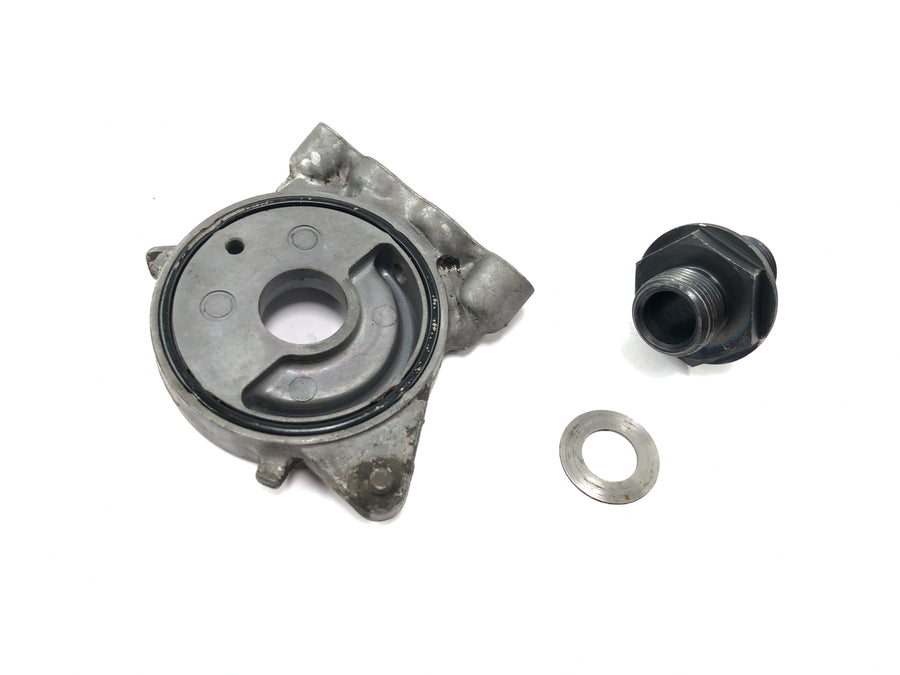 Honda XRV 750 Africa Twin RD04 [1992] - Oil filter mount oil filter flange
