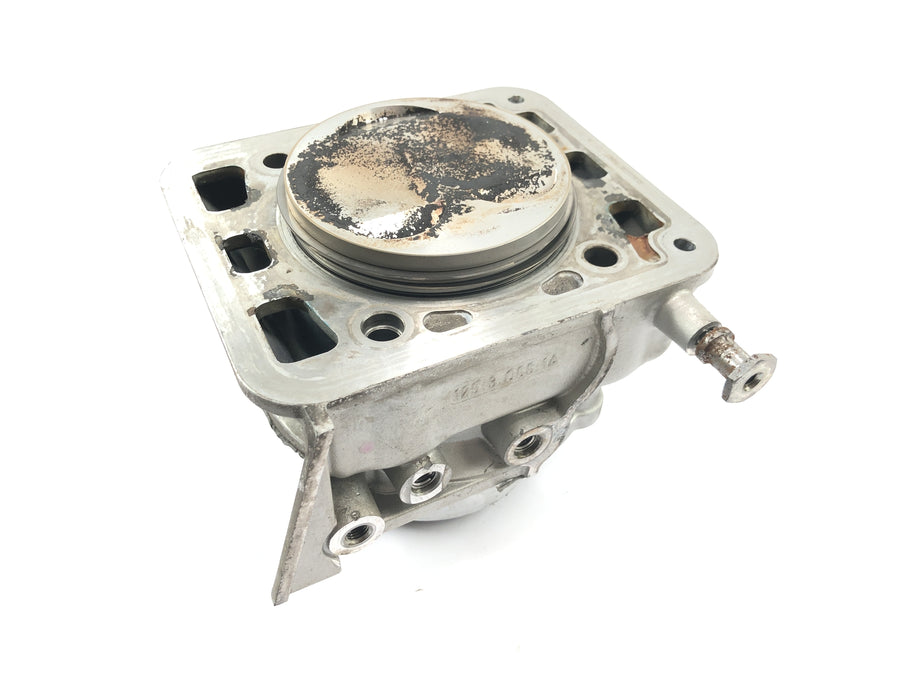 Ducati ST3 S3 [2004] - cylinder with piston at the front