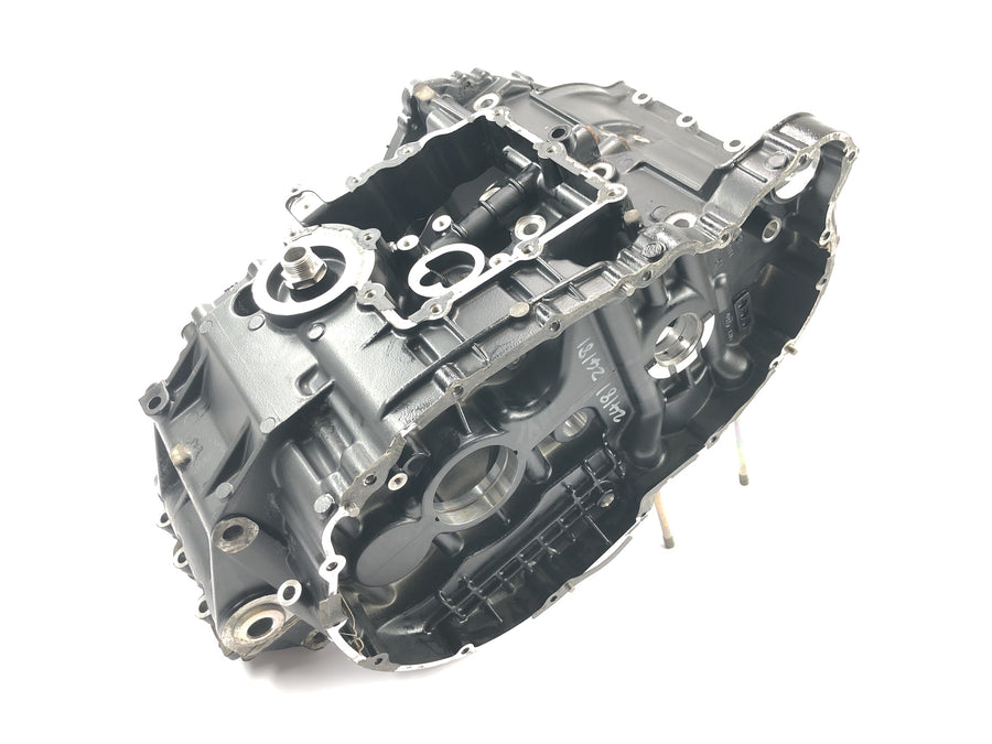 Triumph Speedmaster 900 [2003] - engine housing crankcase engine block engine housing empty housing