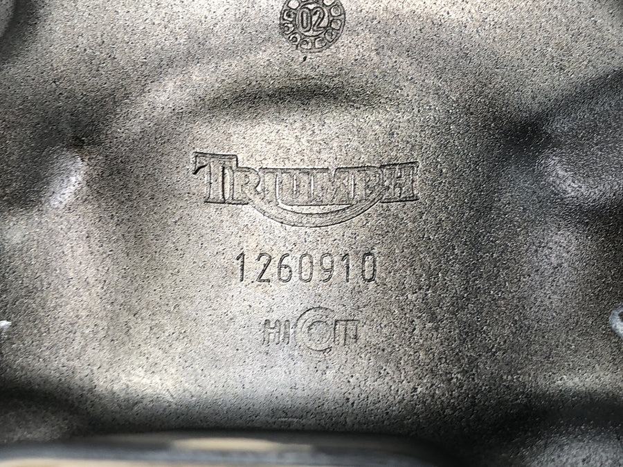 Triumph Speedmaster 900 [2003] - valve cover cylinder head cover engine cover black