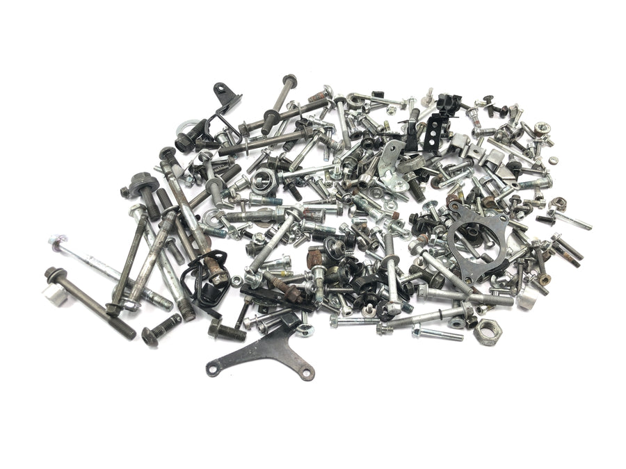 Yamaha MT07 RM04 [2014] - remaining parts and screws mixed lot of small parts