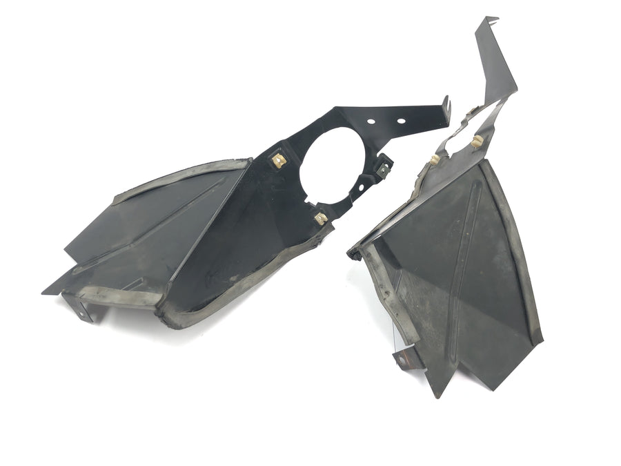 BMW K 1100 RS [1994] - Instrument holder in the cockpit fairing on the right left