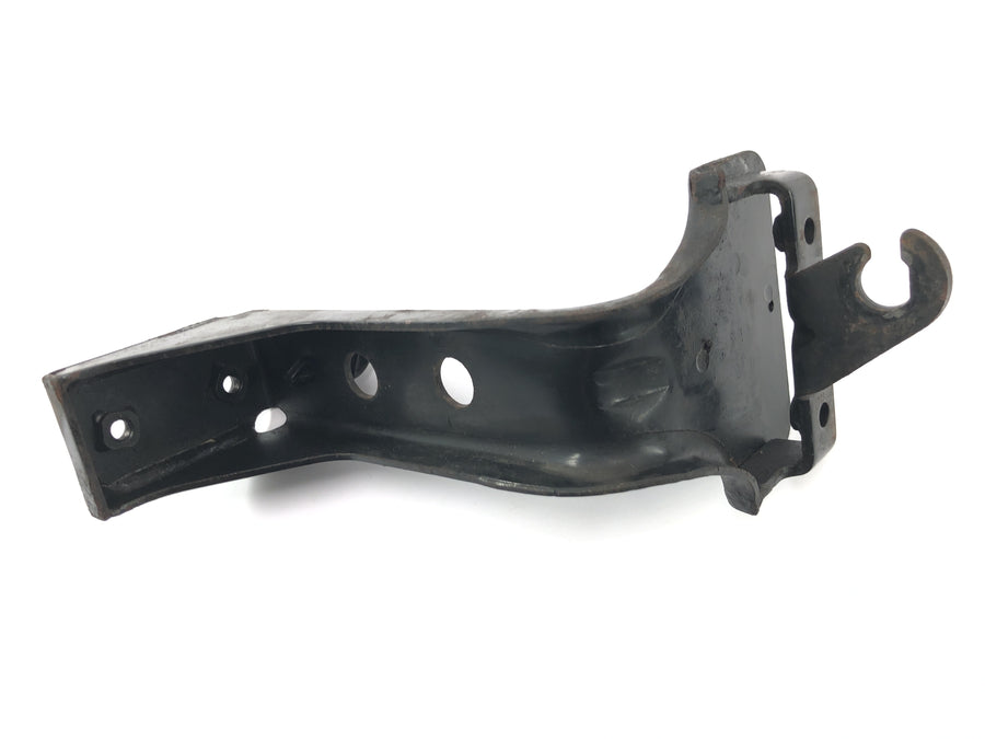 Yamaha XV 1600 Wild Star VP08 [2002] - Fuel pump bracket fuel pump holder
