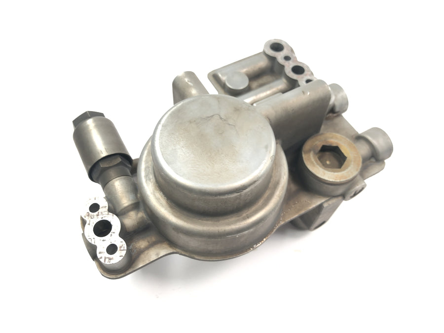 Moto Guzzi V10 Centauro [1998] - Oil filter housing oil filter mount