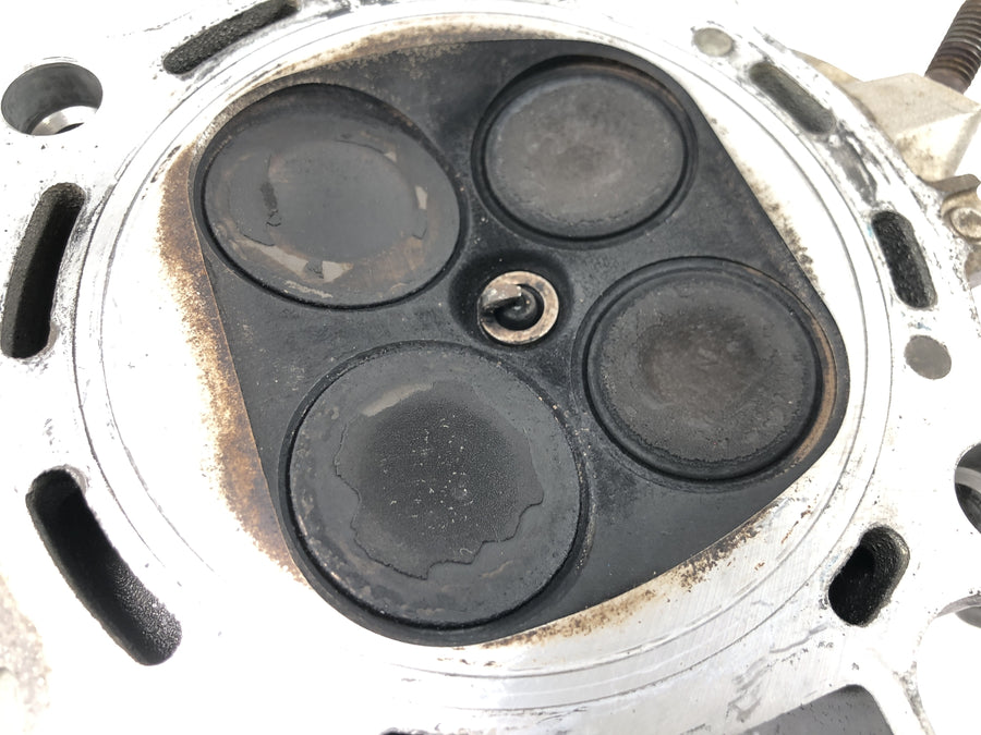 Honda CRF 450 R [2007] - Cylinder head valve head valve control camshaft bearing