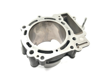 KTM 950 Adventure LC8 [2004] - cylinder with piston at the front - 0
