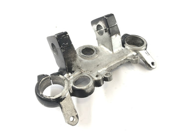 Honda CBX 650 E RC13 [1983] - fork bridge above fork platter - 0