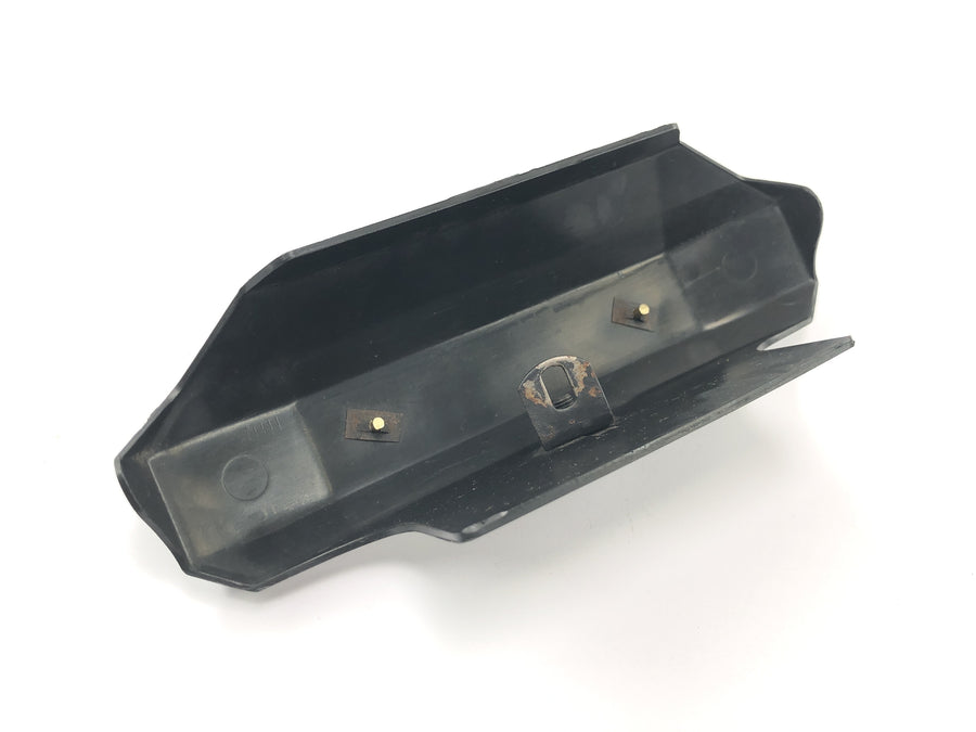 Moto Guzzi V65 Custom [1985] - Lower fork bridge cover
