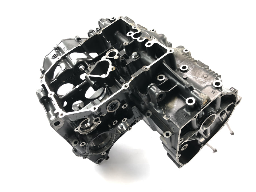 Suzuki GSX R 1100 GU74C [1987] - engine housing crankcase empty housing