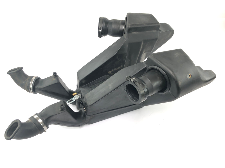 Moto Guzzi V11 Sport [1999] - Air filter box airbox intake box air intake