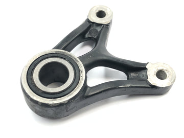 Suzuki GSX R 1100 GU74C [1987] - Rear brake caliper bracket - 0