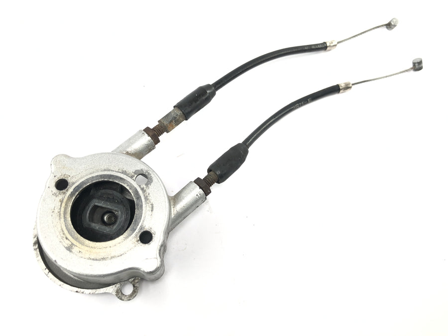 Yamaha DT 125 R DE03 [2000] - Oil pump actuator actuation housing with Bowden cable