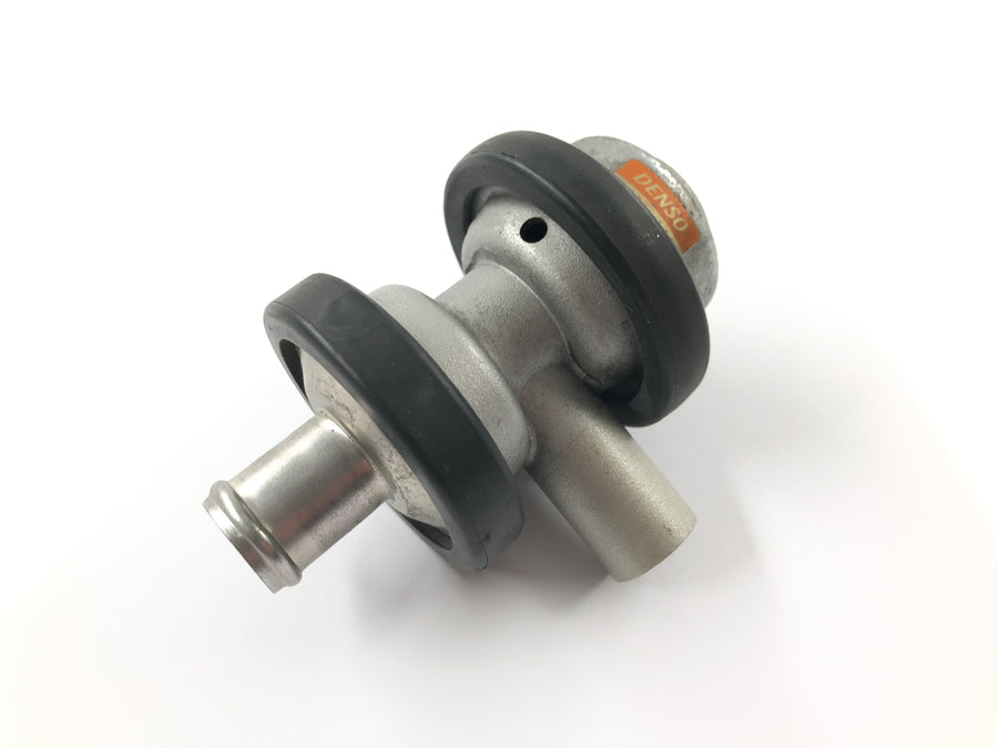 Kawasaki W 650 EJ650A [1999] - Secondary air valve Secondary air valve