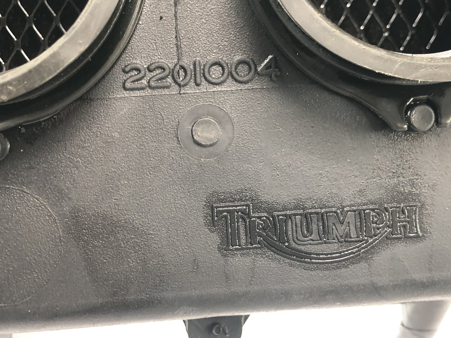 Triumph Daytona 1200 T300D [1994] - Air filter box air filter housing airbox