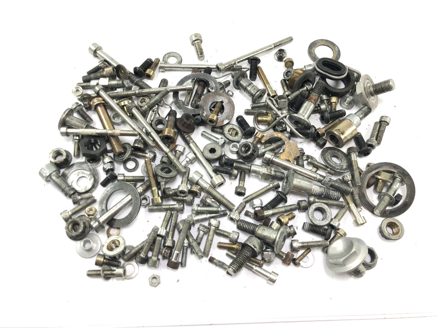 Ducati Monster SR2 800 M4 [2006] - remaining parts and screws mixed lot of small parts