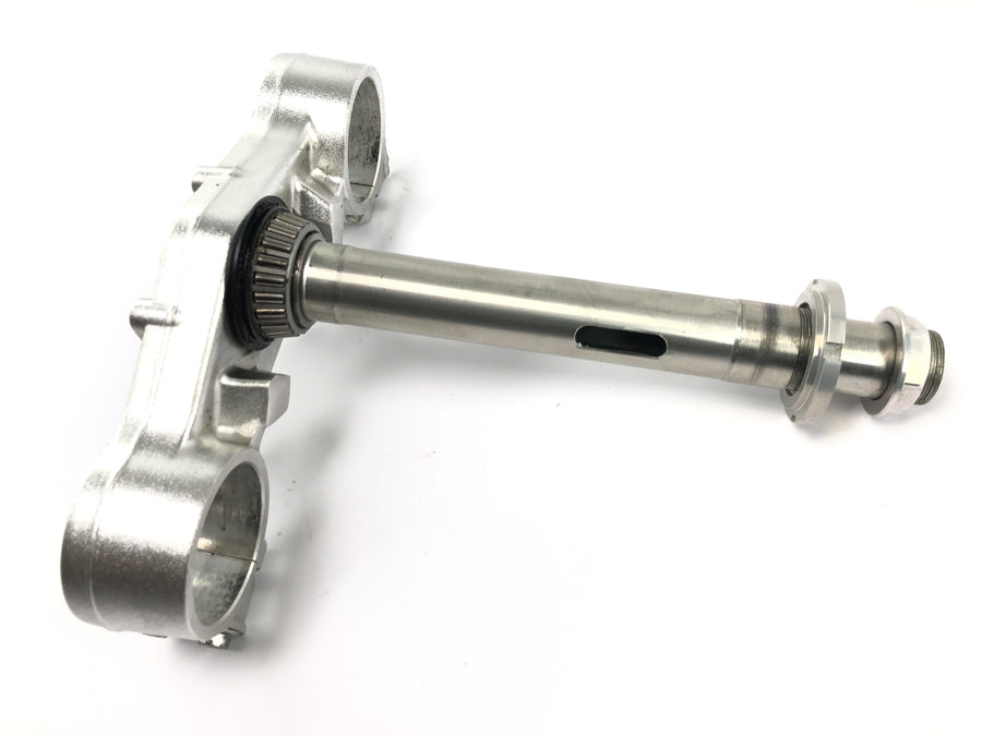 SWM RS 125 R B2 [2020] - Lower fork bridge, lower steering head part, front fork clamp