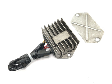 Moto Guzzi V10 Centauro [1998] - Voltage regulator rectifier regulator