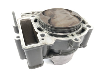 KTM 950 Adventure LC8 [2004] - cylinder with piston at the front - 0