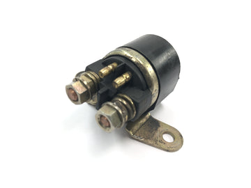 Suzuki GSX R 1100 GU74C [1987] - Starter relay starter relay magnetic switch