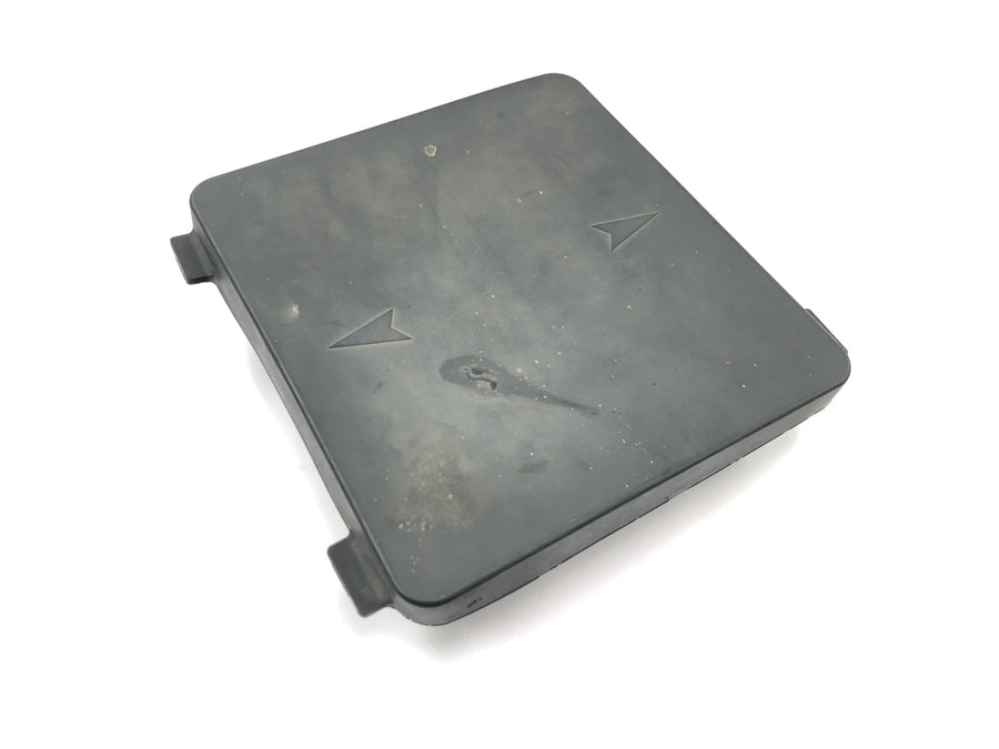 Aprilia Mille RSV 1000 ME [1999] - Storage compartment control unit compartment
