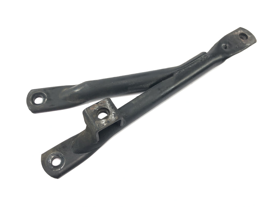 Yamaha XVS 650 4VR [1997] - Exhaust bracket silencer mount