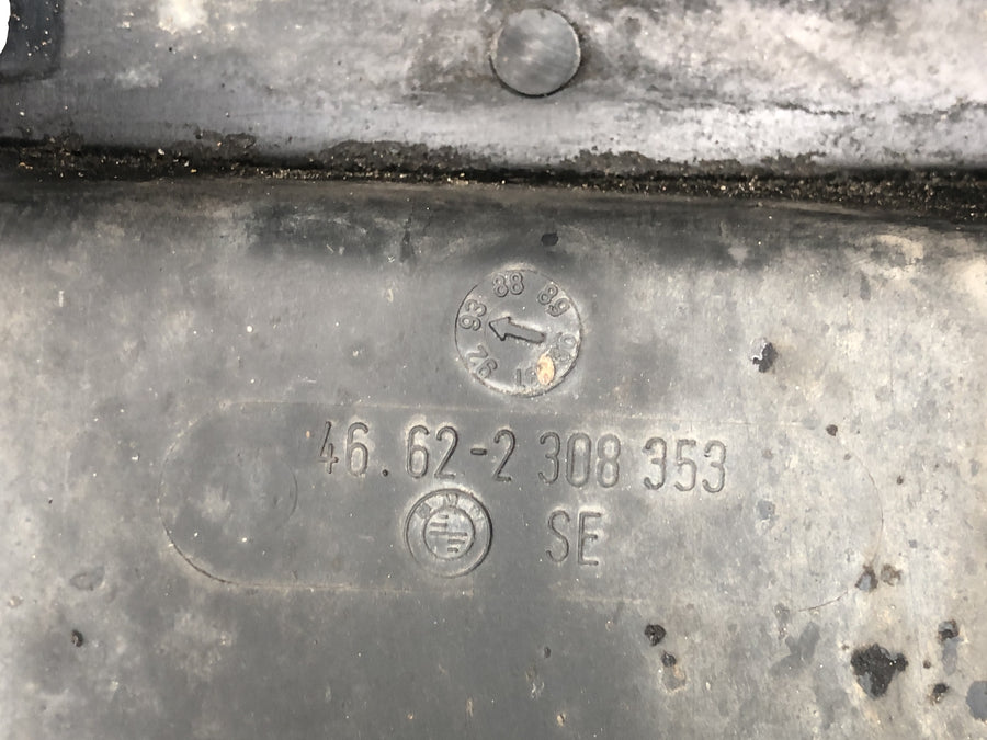 BMW K 1100 RS [1994] - Rear fender, wheel cover, splash guard with license plate holder