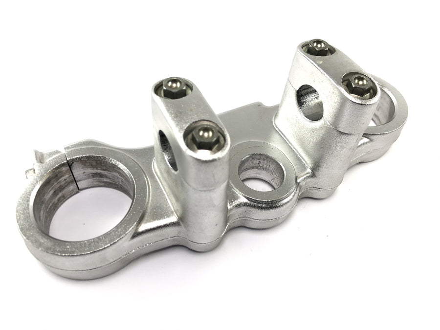 SWM RS 125 R B2 [2020] - Upper fork bridge, steering head clamp, fork clamp