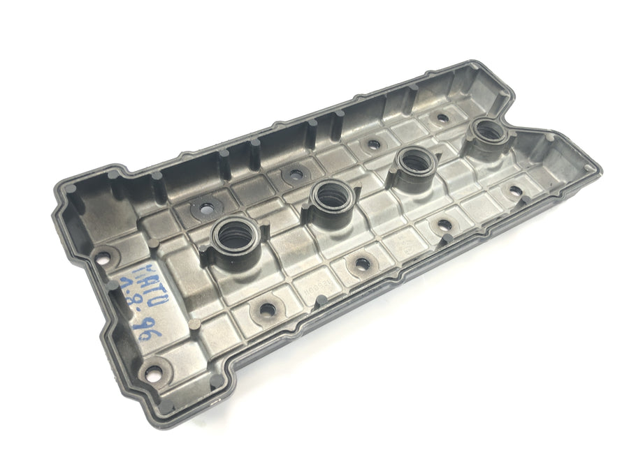 Triumph Daytona 1200 T300D [1994] - Valve cover cylinder head cover