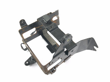 Suzuki GSX R 1100 GU74C [1987] - Battery box battery carrier - 0