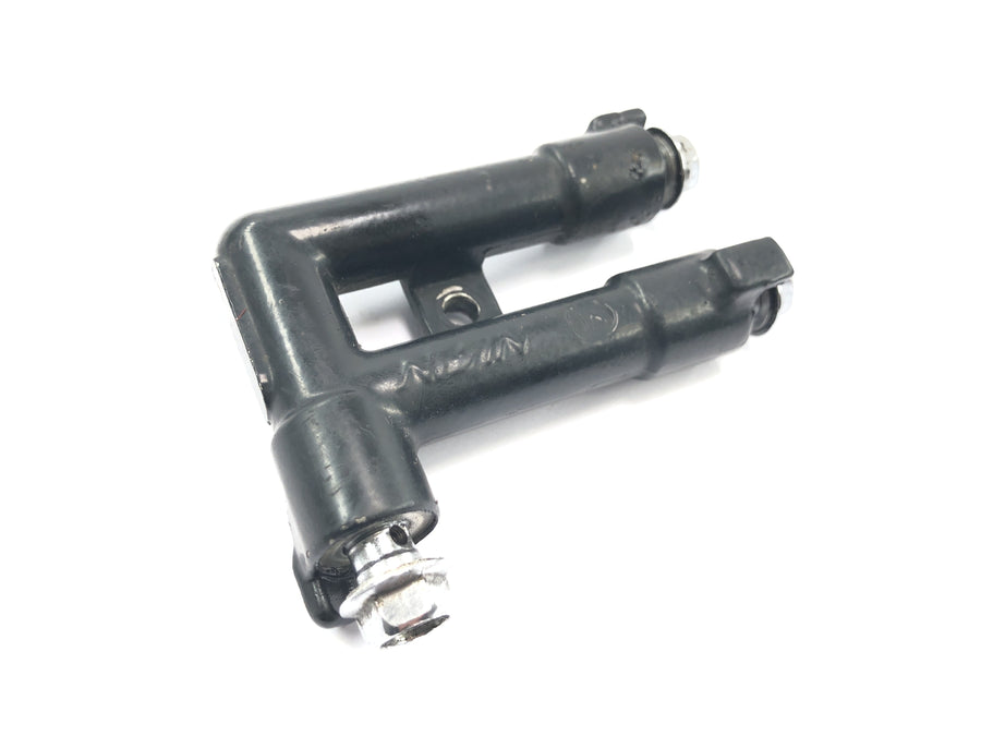 Suzuki GSX R 1100 GU74C [1987] - Brake line distributor brake force distributor