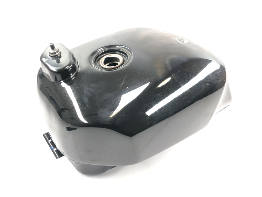 Suzuki GSX R 1100 GU74C [1987] - Petrol tank fuel tank