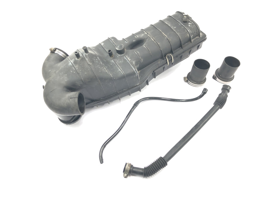 Moto Guzzi V65 Custom [1985] - Air filter box Air filter housing Intake box airbox