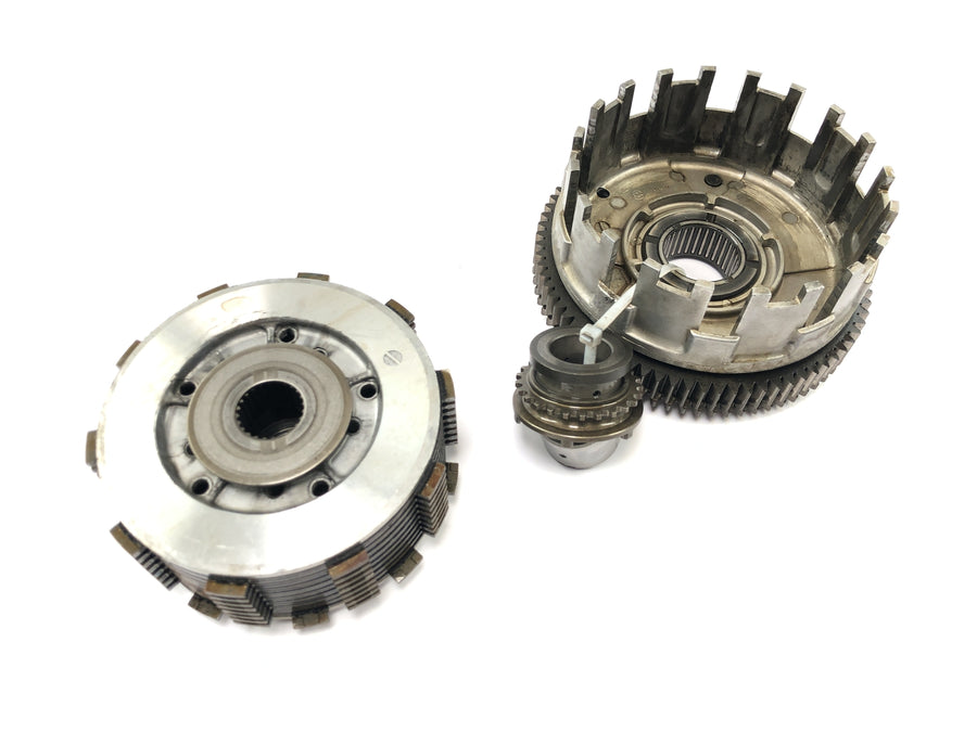 Honda CBR 900 RR SC28 [1995] - Clutch clutch basket