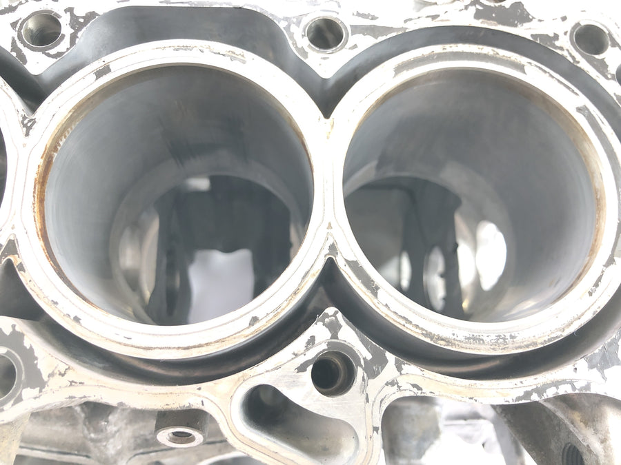 Honda CBR 600 RR PC37 [2004] - Engine housing engine block cylinder housing empty housing