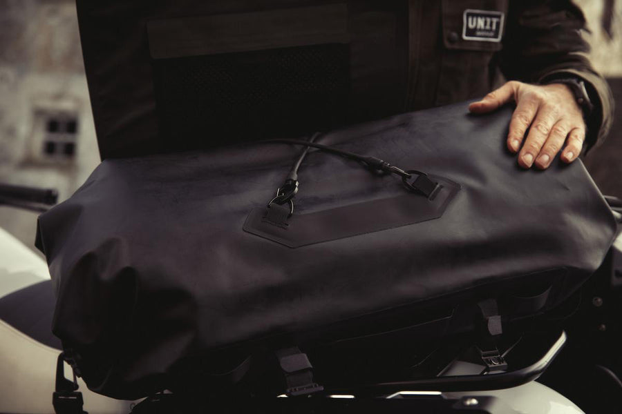 BMW R nineT 1200 Scrambler [2016-2023] - Khali Duffle Bag 44L in TPU