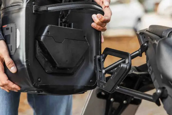 Yamaha XTZ 750 [SW-MOTECH] – V-LOC WP Seitentasche (11 Liter)