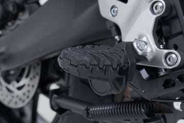 [SW-MOTECH] - EVO footrest kit – picture 1