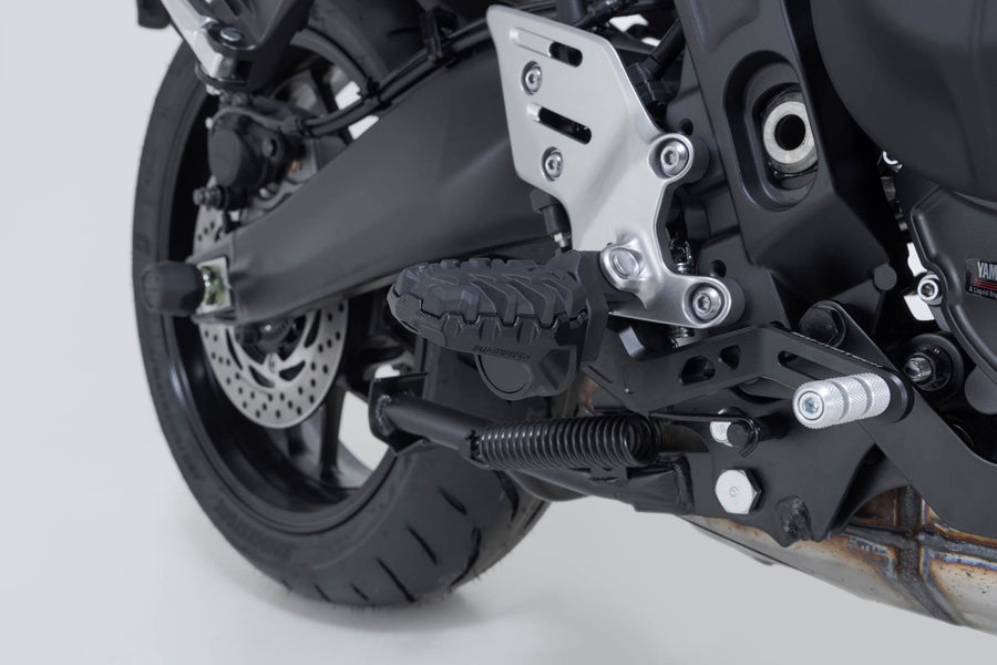 [SW-MOTECH] - EVO footrest kit – picture 2
