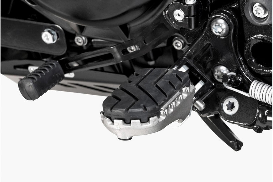 BMW F 700 GS [2017] - ION footrest kit – picture 1