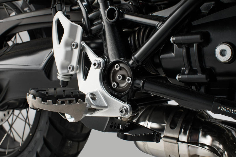 BMW R nineT [2016-2023] - ION footrest kit – picture 2