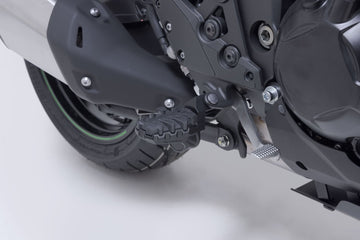Kawasaki Versys 1100 [2025-2026] - EVO pair of footrests, version FRS.08.112.10400/B – picture 2