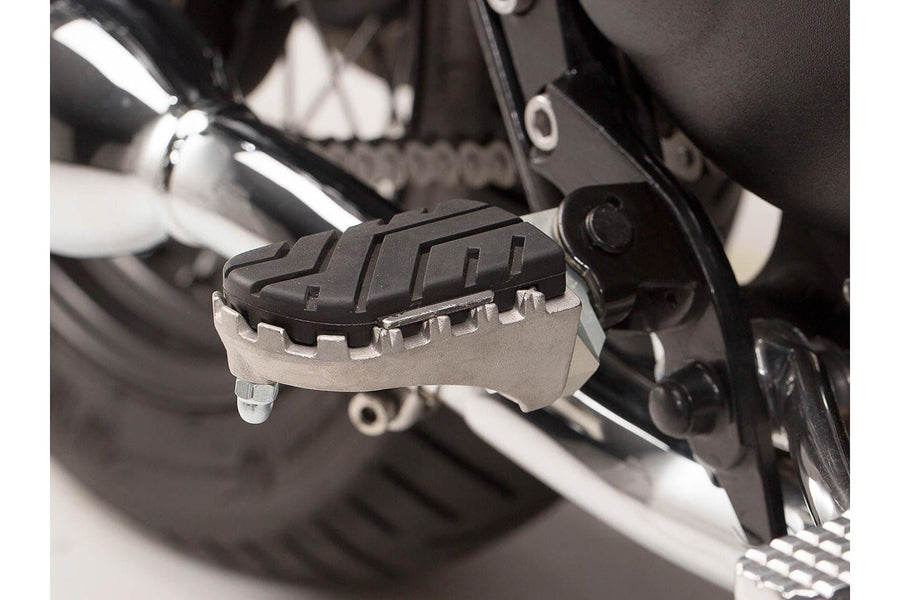 Triumph Scrambler 865 [2012-2015] - ION footrest kit – picture 1